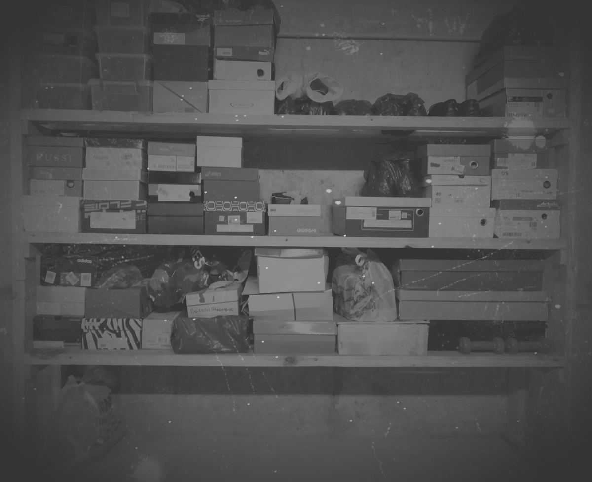 Рис. 2. Стеллаж в действии.