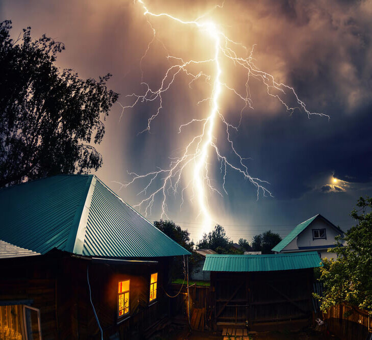 Яндекс картинки. "Батюшки святы!- бормотал он на ходу- и чё ж на улице творится? Свето-представление, точно! 

