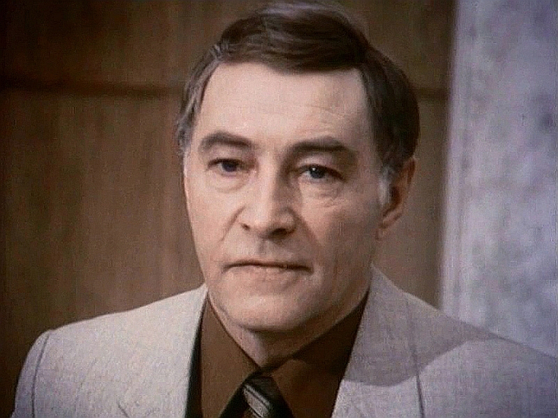 Вячеслав Тихонов. Каким бы получился профессор Смирновский в его исполнении?