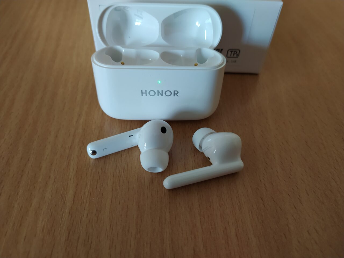 Наушники honor earbuds lite. Наушники беспроводные хонор Еарбудс 2. Наушники беспроводные хонор 2 Лайт. Huawei Honor Earbuds 2. Bluetooth-гарнитура Honor Earbuds 2 Lite, Полночная чёрная.