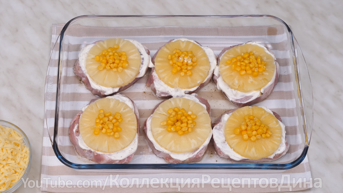 Свинина с ананасами и сыром запеченная в духовке рецепт пошагово с фото