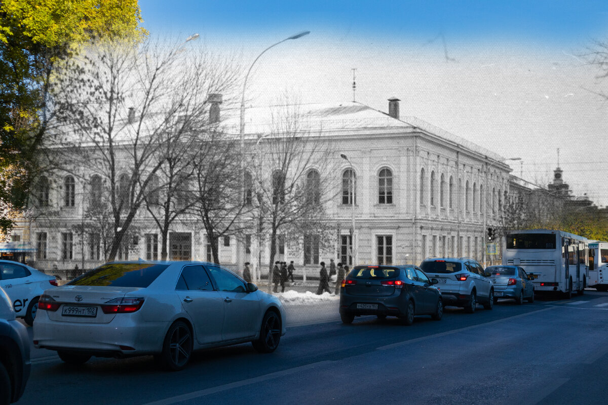 Перекресток улиц Пушкина и Ленина в Уфе, сентябрь 2021 