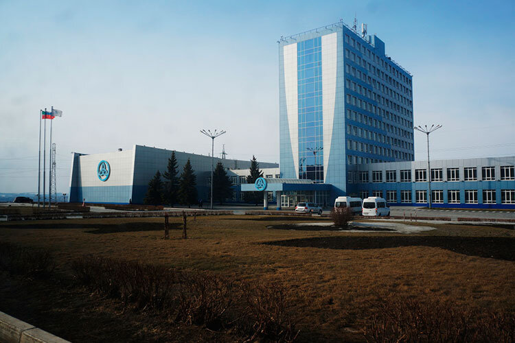 «Нижнекамскнефтехим» (входит в СИБУР) в апреле чуть не оказался на грани частичной остановки из-за антироссийских санкций, торговых и логистических ограничений. Фото: «БИЗНЕС Online»