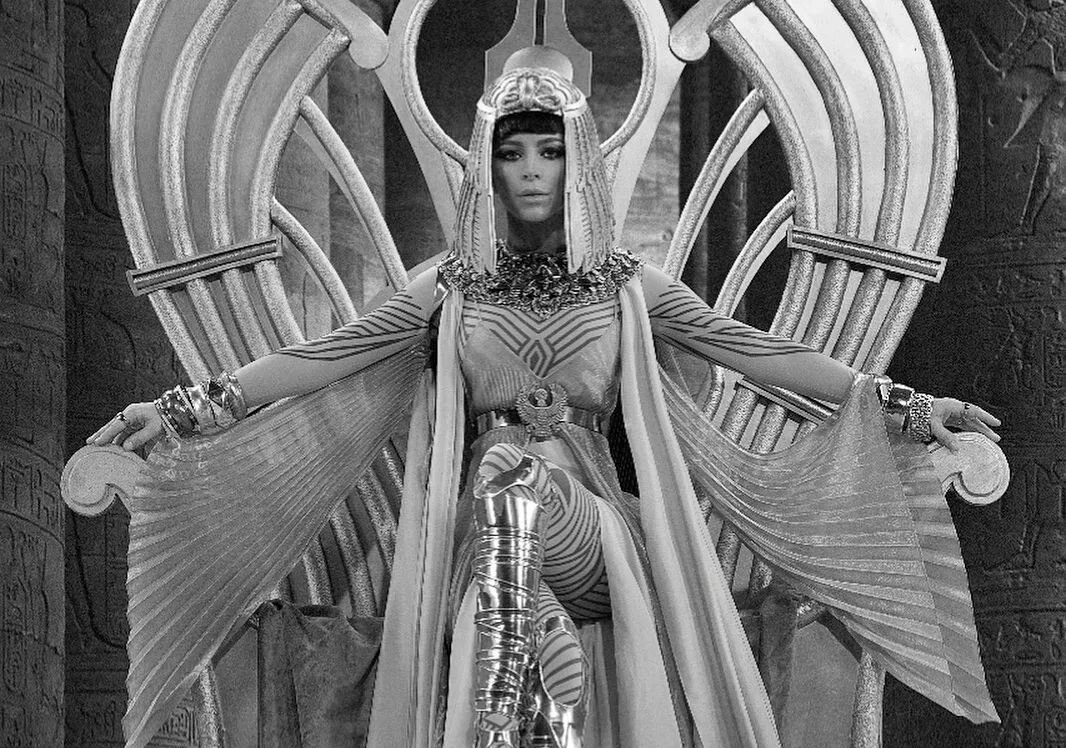 В шоу «Diva» Ани Лорак выступила в образе египетской царицы. Фото: www.anilorak.ua.