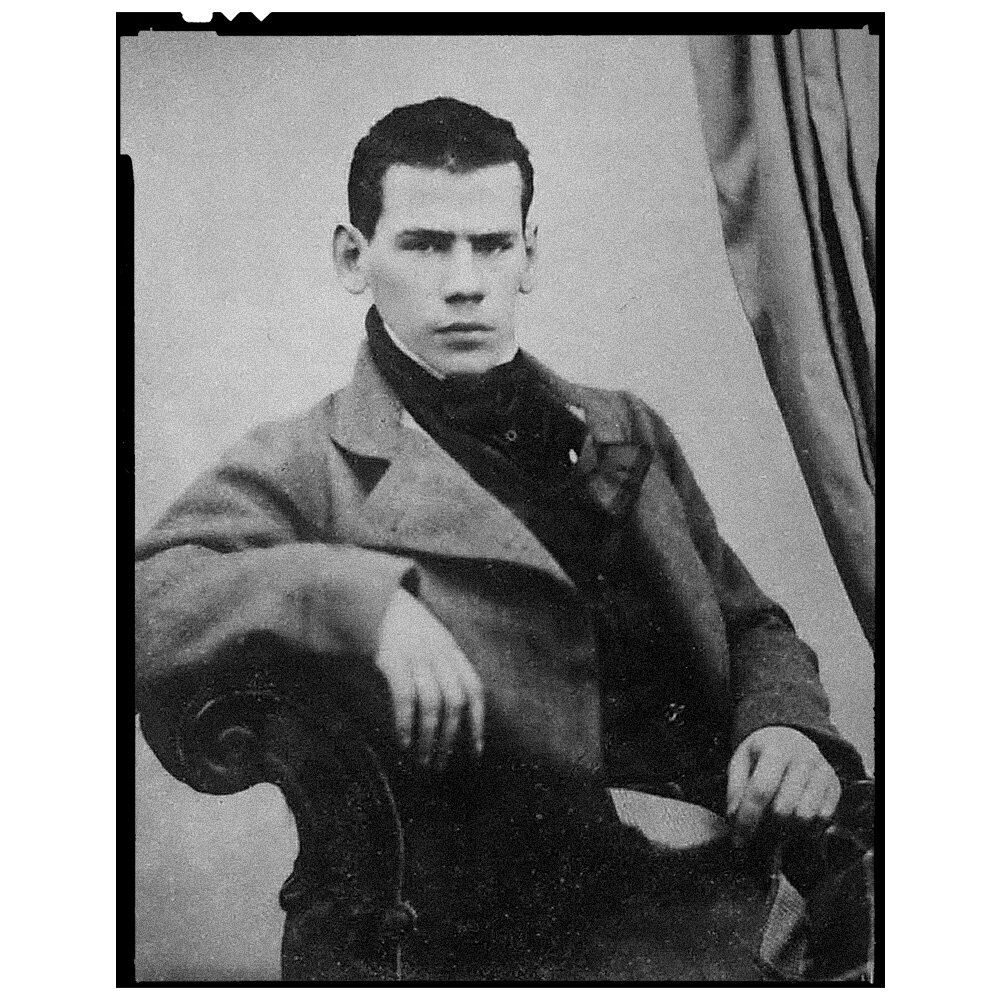    21-летний Лев Толстой, 1828 годtolstoymuseum.ru