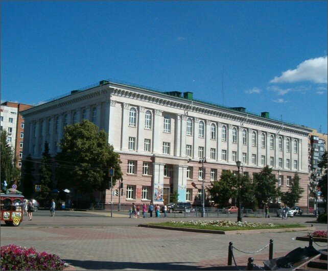 Дом пионеров, г. Курск /фото взяла из интернета/