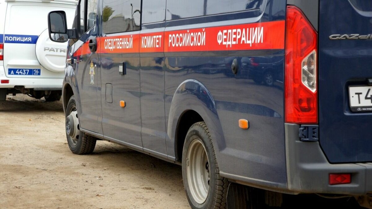     В Красноармейском районе Волгограда 58-летний мужчина убил 34-летнего сына за пьянство, сообщает региональное СУ СКР. Правоохранители завели уголовное дело.