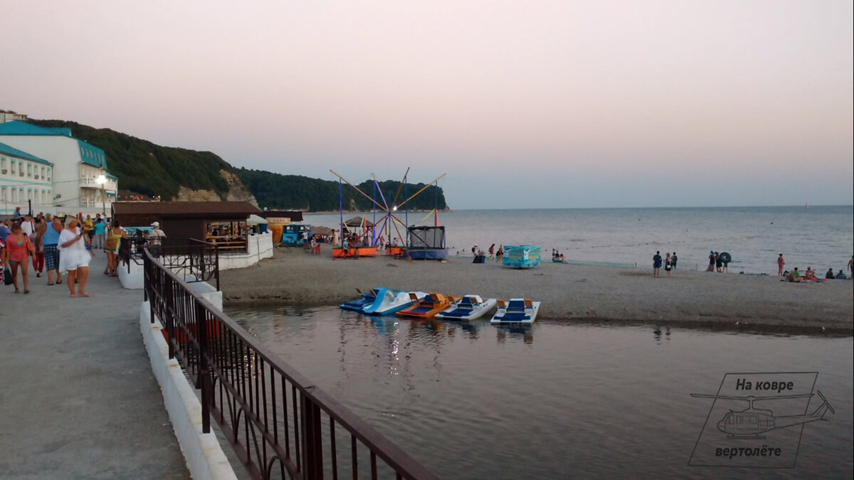 Новомихайловский. Фото автора.