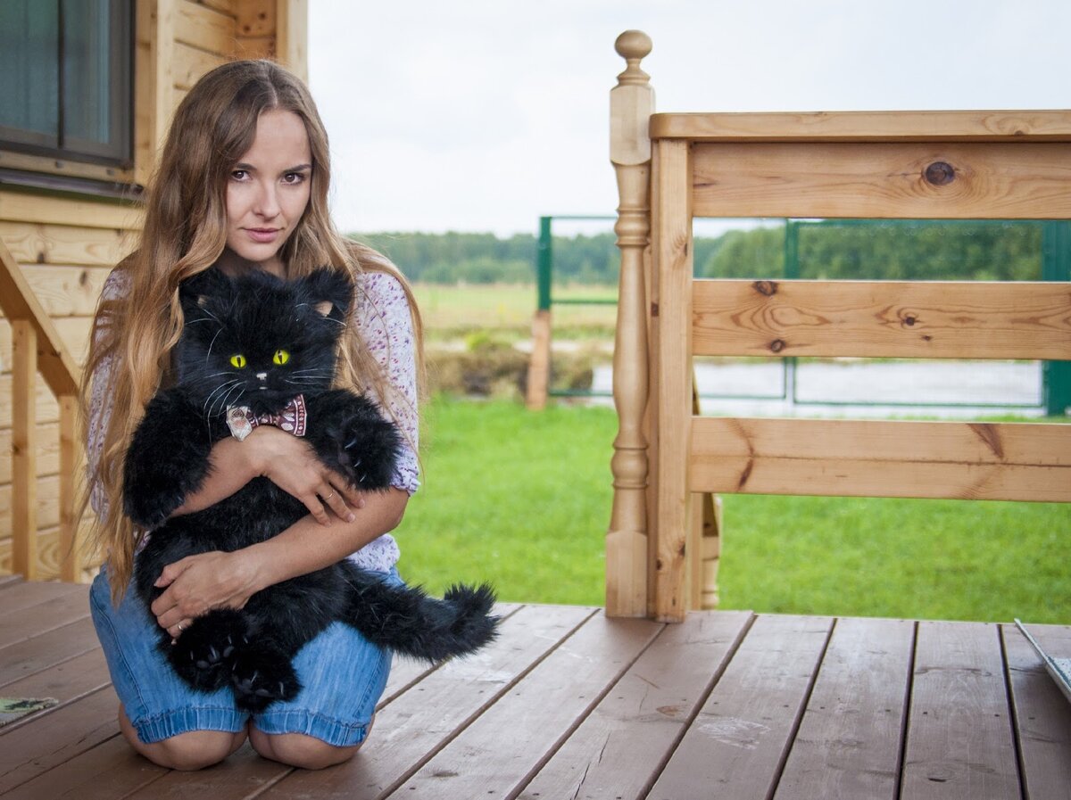 Это я и Кот-Бегемот, сшитый на заказ