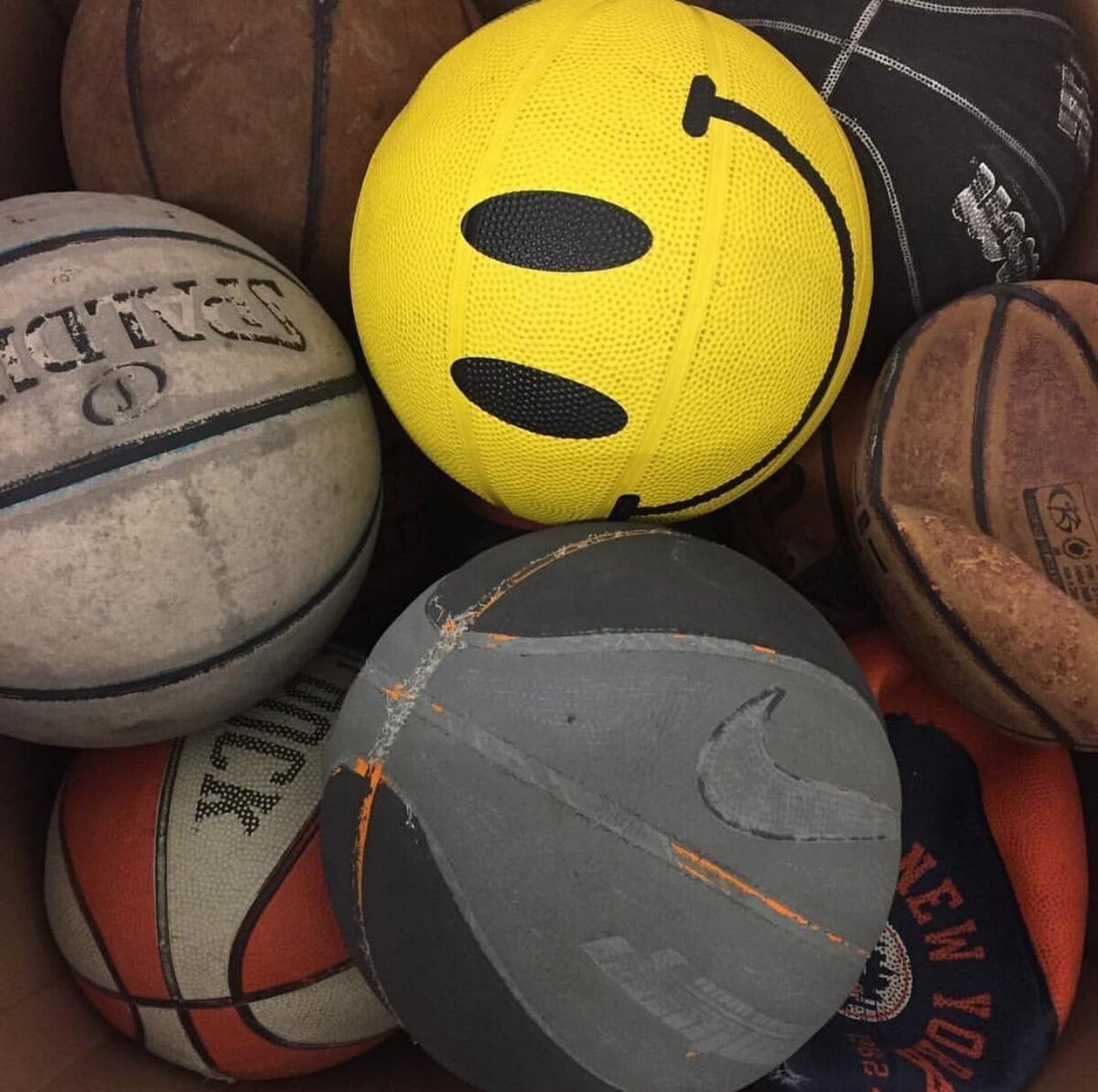 Basketball 