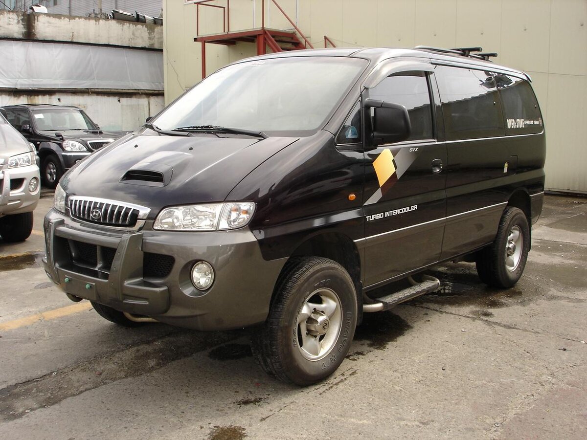 Hyundai Starex h1