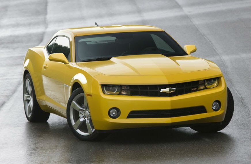 Кстати, на звание лучшего с точки зрения дизайна помимо Chevrolet Camaro в 2010 году претендовали также Citroen C3 Picasso и Kia Soul, которые входили в тройку финалистов.