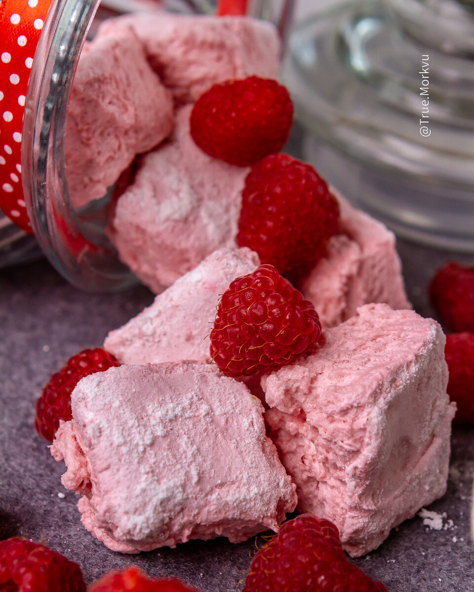 Малиновый маршмеллоу😍