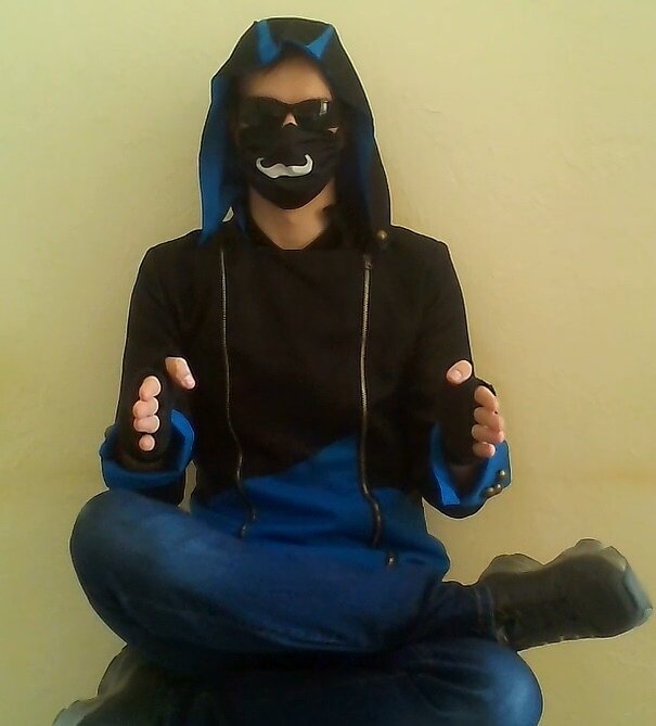 Для обложки трека, да это я)