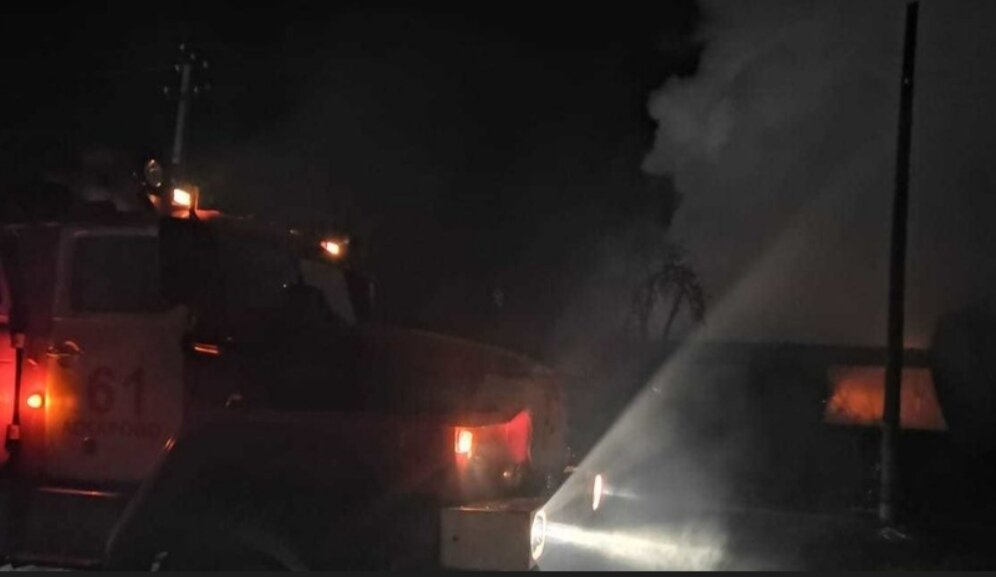 Следственный комитет России опубликовал видеозапись пожара в доме престарелых в Башкирии, где погибли более десяти человек.