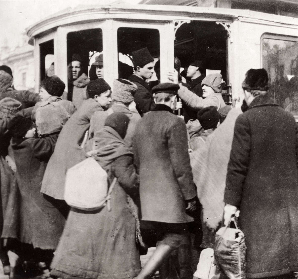 23 апреля 20 года. 20 Е годы 20 века в России. 20е годы Россия. Советская Россия в 20-е годы. Россия 1923.