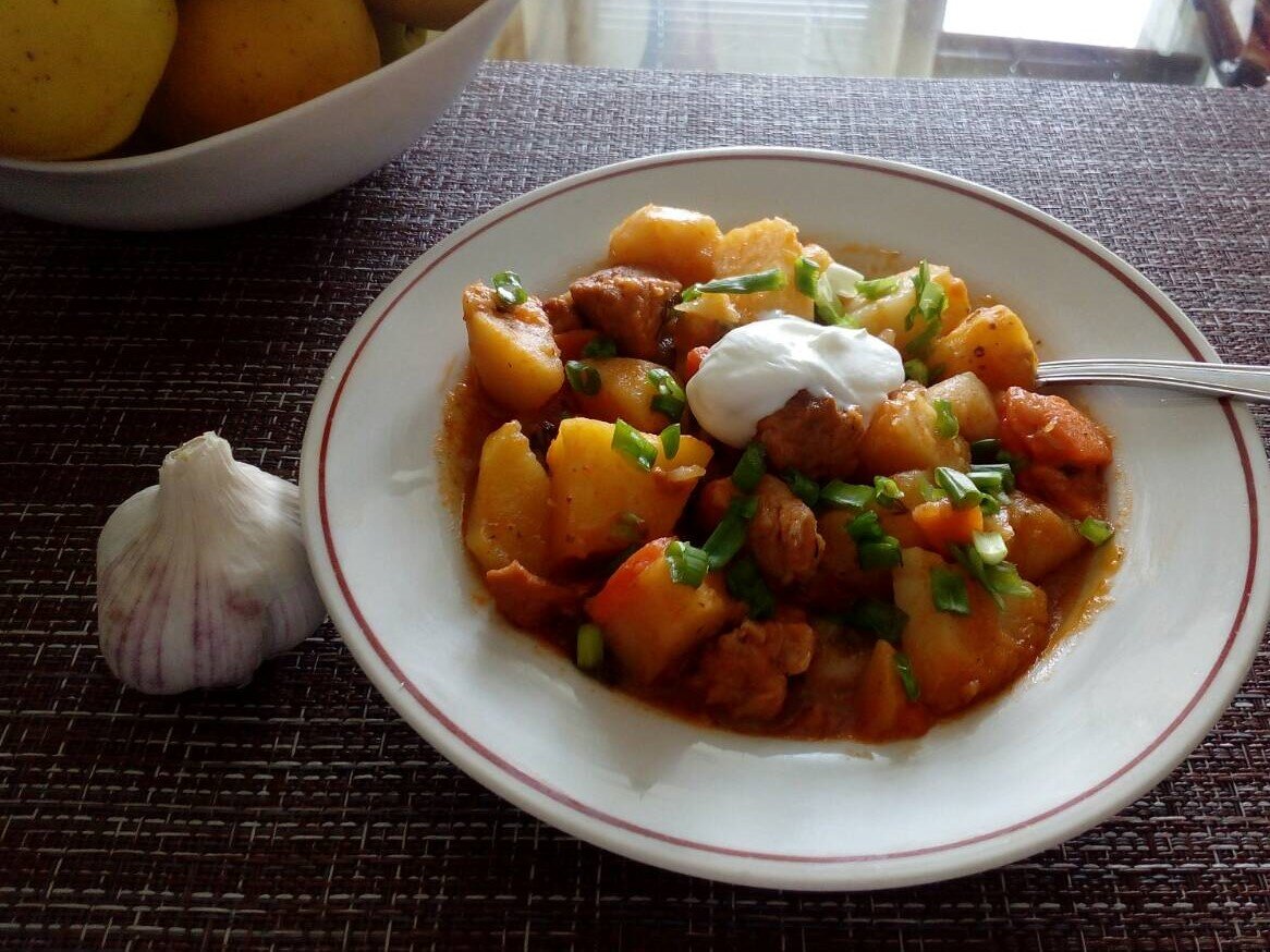 Как приготовить жаркое по домашнему: простой и вкусный рецепт