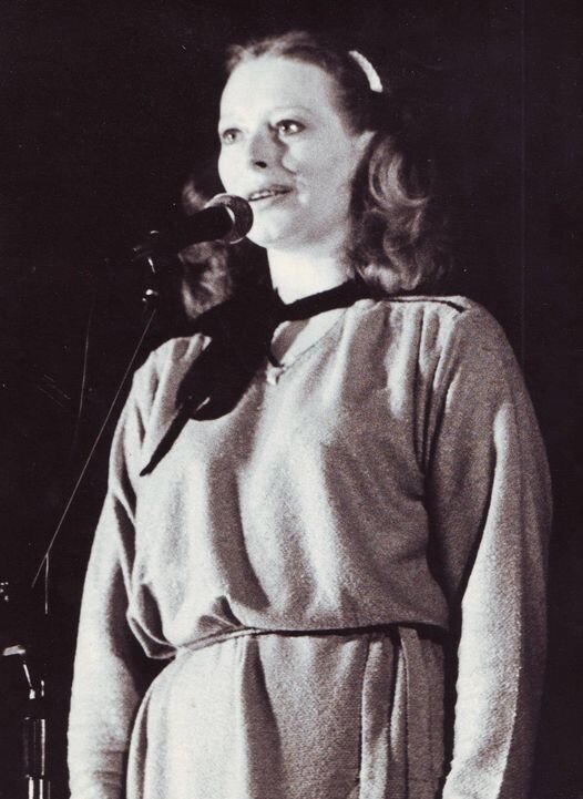 На фото: На гастролях с ВИА "Поющие сердца" в Чимкенте ( Казахстан). 1980