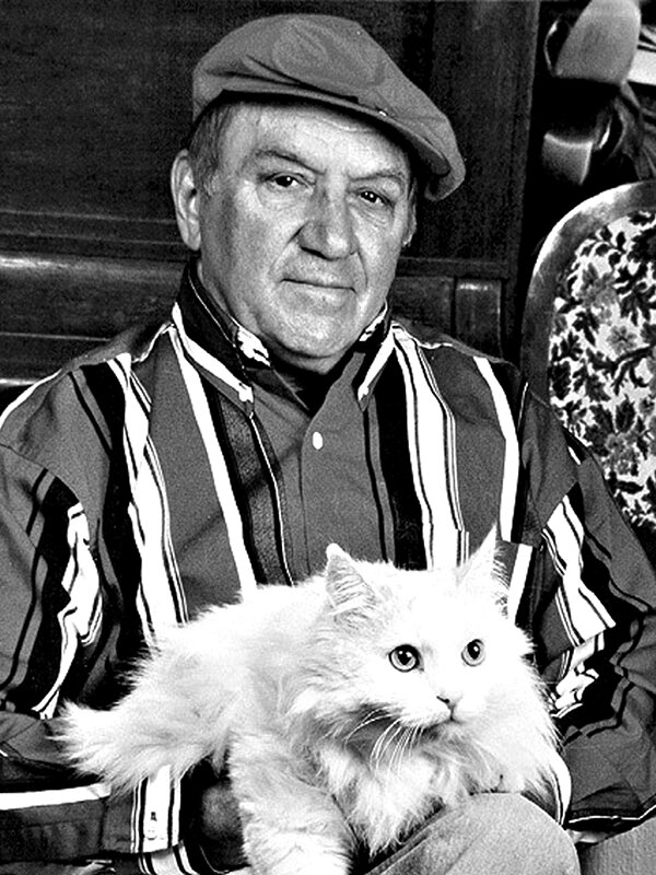 Лев Дуров