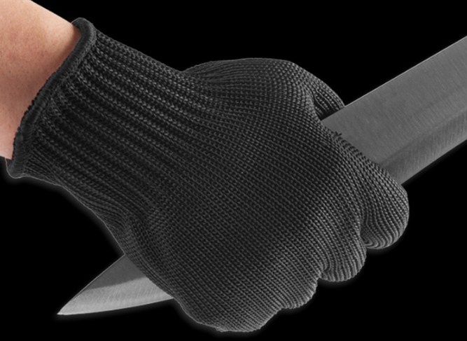 металлические перчатки для огорода