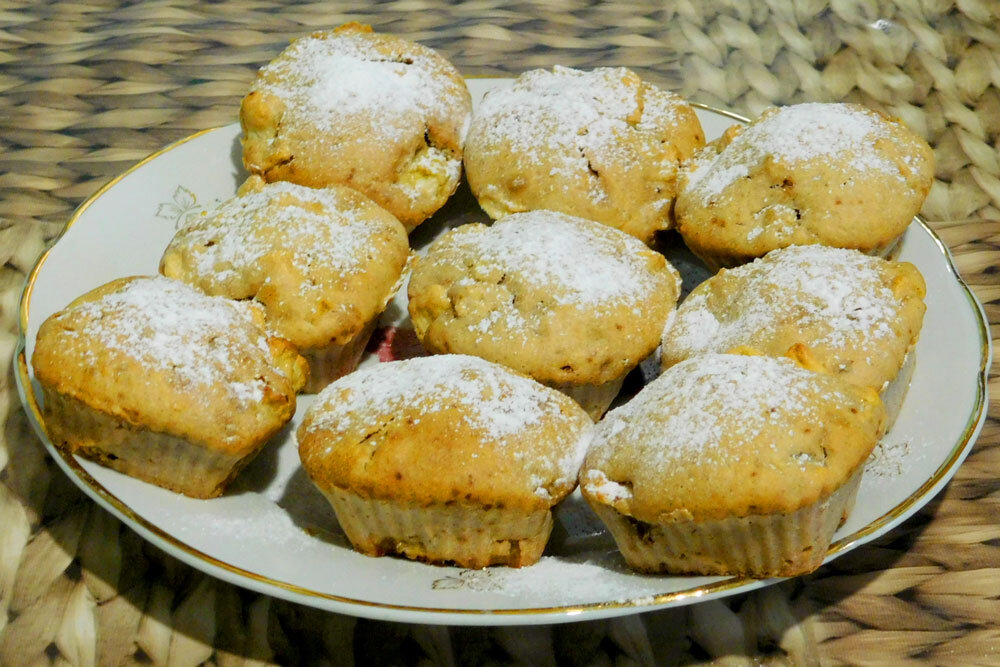 Кексы с яблоками в духовке