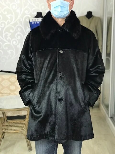 Переделка мужской куртки из меха нерпы. Ателье Ирины Берзиной.