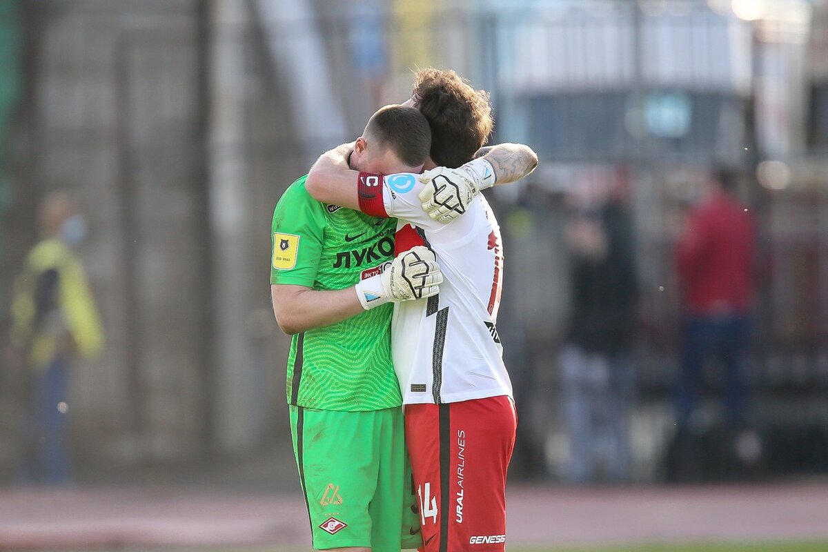 Александр Селихов и Георгий Джикия. Фото официального сайта ФК Спартак Москва.