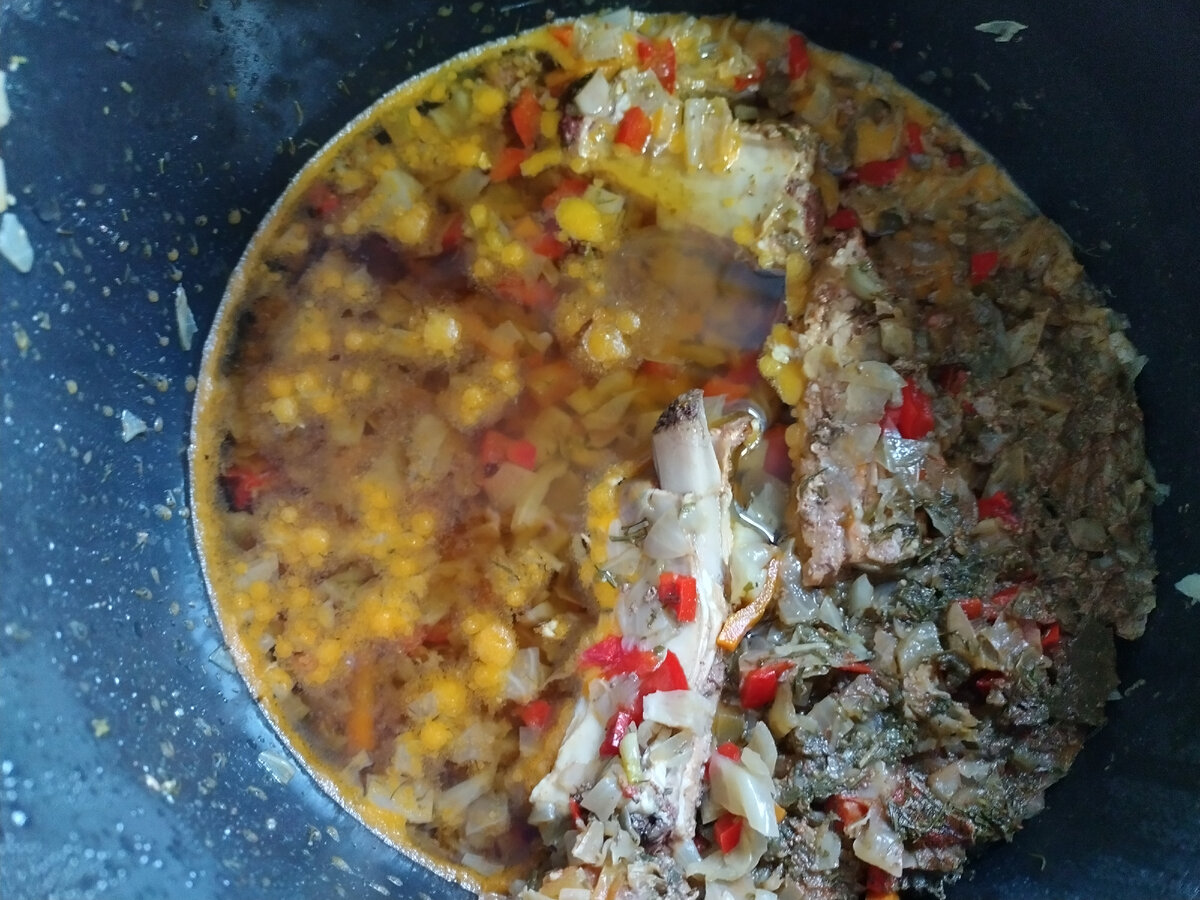 А это мамины свиные рёбрышки в овощах