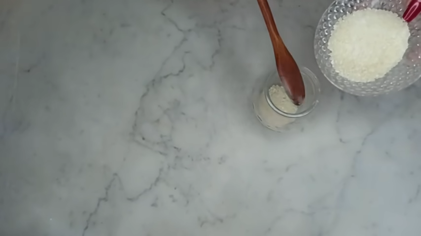 2 столовые ложки риса залить тёплой водой