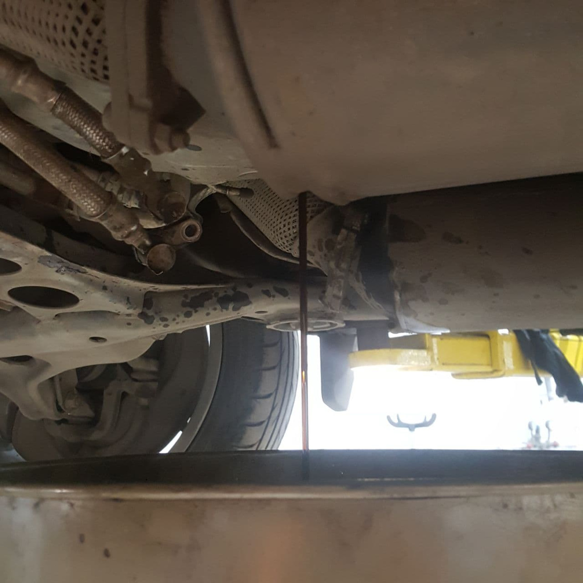 неплохой цвет масла для пробега в 70 тысяч с последней замены