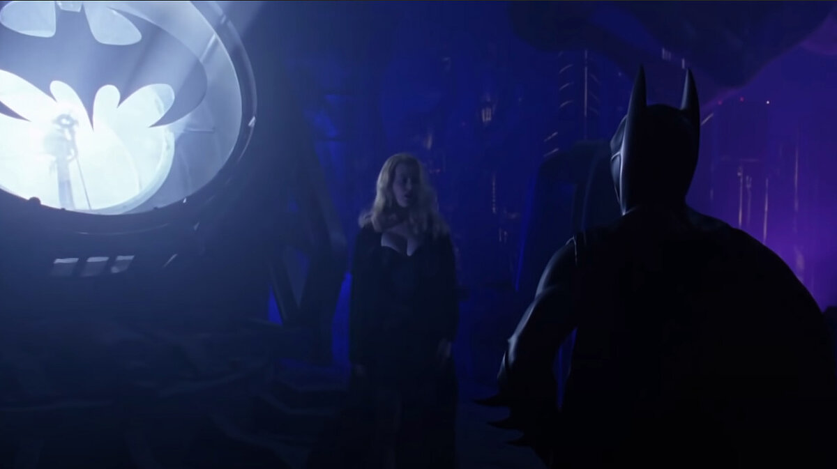 Николь Кидман (Доктор Чейз) и Вэл Килмер (Бэтмен)