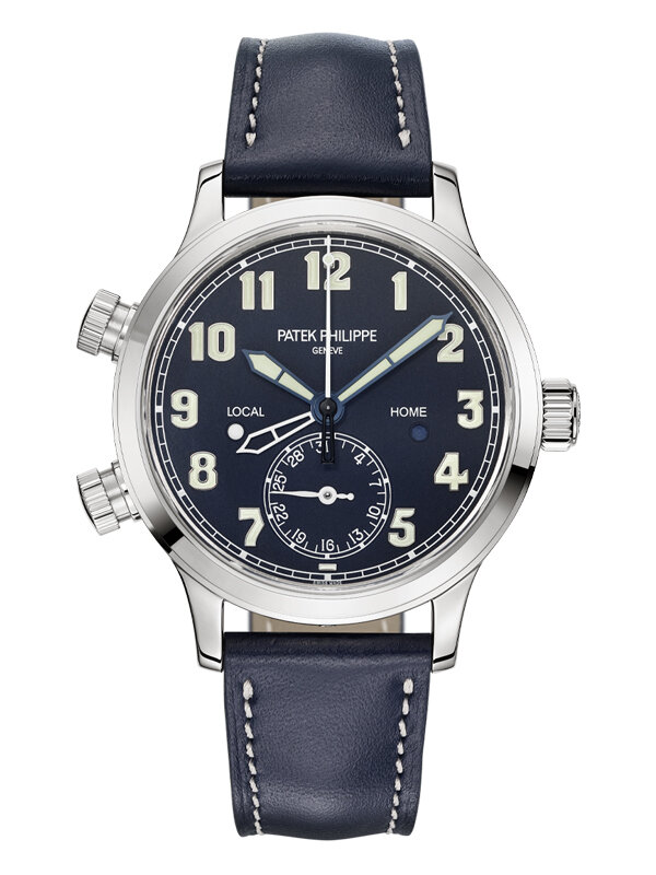 Часы Patek Philippe Calatrava Pilot Travel Time Ref. 7234G-001 в 37.5 мм корпусе из белого золота со вторым часовым поясом, индикатором даты и указателем день/ночь