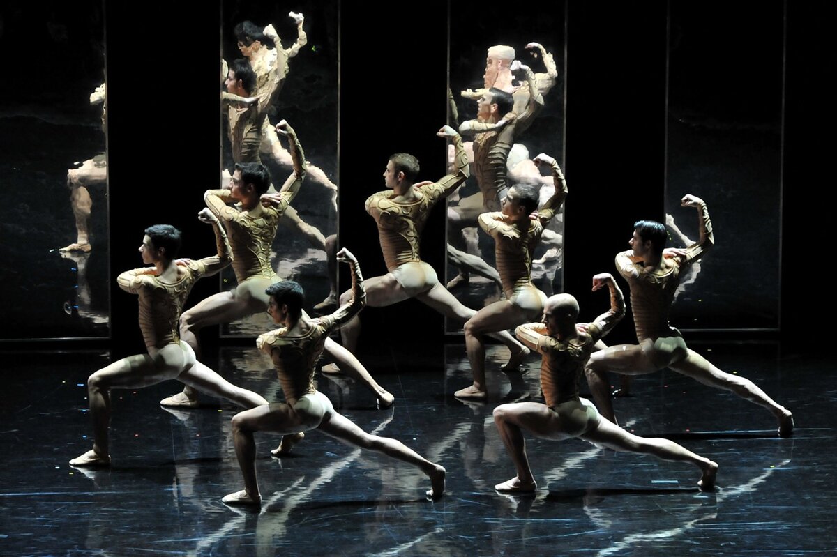 Балет лебединое озеро. Жизель кордебалет. Мировые балетные труппы. Театр санкт-петербургский классический балет. Балет лебединое озеро.