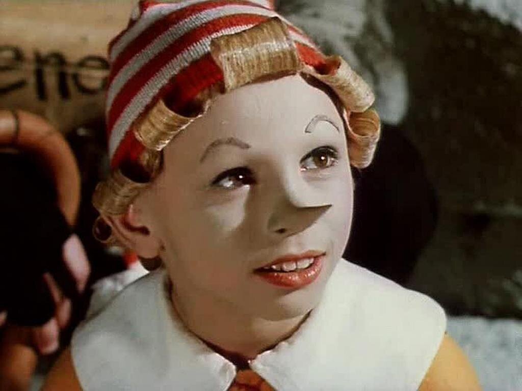 кадр из фильма "Приключения Буратино"