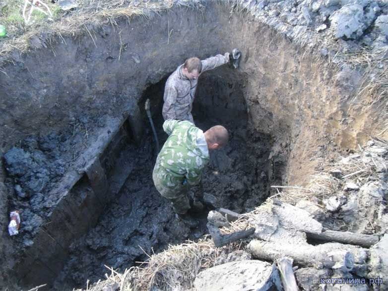 Взятие блиндажа. Раскопки в Ленинградской области немецких блиндажей. Находки в Ленинградской области копателей.