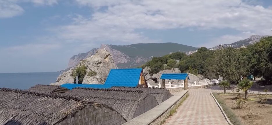 Отличное место нашли в Ласпи, отзыв семьи из Мурманска для тех, кто ценит море и тишину