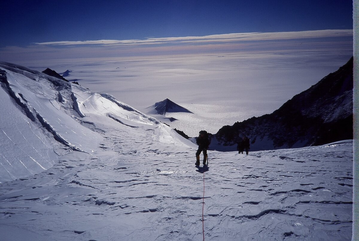 Снимок с сайта http://www.mountainguides.com/