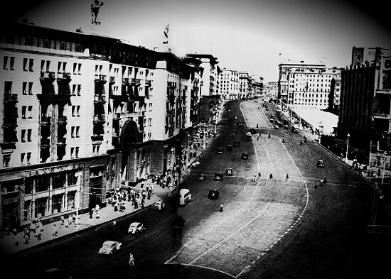 Улица Горького, 1946 год [с 1932 года по 1990 год так называлась современная Тверская улица]