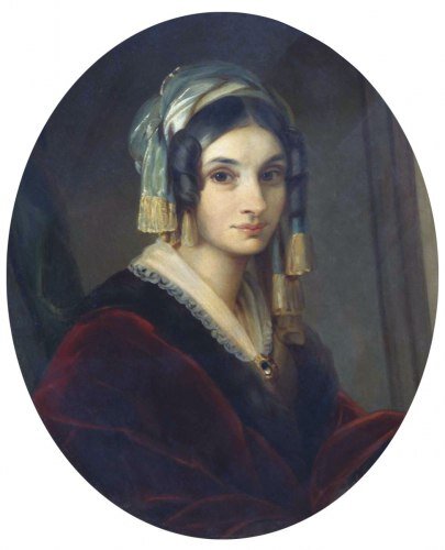  
Александра  Смирнова - Россетт. 
"  И в легком росчерке пера  все есть благое упоенье..." 

День рождения: 06.03.1809 года
Дата смерти: 07.06.1882 года
Знаменитая светская красавица. Фрейлина Императорского Двора. Хозяйка знаменитого литературно -художественного салона. Автор блистательных "Записок" и "Автобиографии".
К ней обращены стихотворения А. С. Пушкина "В тревоге пестрой и бесплодной", М. Ю.Лермонтова "Без Вас хочу сказать Вам много". Гоголь посвятил ей свою легендарную книгу "Выбранные места из переписки с друзьями." Отличалась острым, язвительным умом. Послужила прототипом для образа Ирины в романе И.С. Тургенева "ДЫМ".
****
Из стихотворений, посвященных ей, можно было бы, при желании, составить целый поэтический сборник. Какие только имена, снискавшие славу русской литературе, не встретились бы на его страницах: Жуковский, Вяземский, Туманский, Пушкин , Лермонтов, А. Хомяков, И Мятлев, С.Соболевский!: Список интригует и впечатляет.
Невольно вспоминается ироническое, пушкинское:
"Черноокая Россети*
В самовластностной красоте
Все сердца пленила эти
Те,те, те и те, те, те. "
(А.Пушкин. "Мадригал А.О. Россет.")
Чем же пленяла знаменитостей России и ,их закаленные в романтических бурях сердца, загадочная красавица Россет?
(*Россети - старинное произношение фамилии на итальянский лад. Александра Осиповна была по южному смугла и ее звали то испанкой, то итальянкой. - Автор) И откуда взялась эта самовластная красота?
Все дело в смешении сразу нескольких кровей, темпераментов и характеров. Судите сами. Отец Александры Осиповны был француз по происхождению. Воспитанник морского училища,Осип (Иосиф) Иванович Россет еще в ранней молодости перешел на русскую службу, где стал комендантом Одесского порта, заведующим карантином* (*нынешняя таможня - автор) и командующим гребной флотилией. Женился Осип Иванович Россет на 16 - тилетней Надежде Ивановне Лорер * (* Сестра декабриста Н. И Лорера - автор) - а у той отец был немецкого происхождения, а мать - грузинка. Я. П. Полонский, воспитатель сына Смирновой, поэт и литератор, писал позднее:
"От Россетов она унаследовала французскую живость, восприимчивость ко всему и остроумие, от Лореров - изящные привычки, любовь к порядку и вкус к музыке;от грузинских своих предков - лень, пламенное воображение, глубокое религиозное чувство, восточную красоту и непринужденность в обращении" . Характеристика эта оказалась верна и точна, несмотря на то, что жизненные обстоятельства и судьба преподнесли Александре Осиповне свои горькие уроки. Уже с раннего детства. Отец её умер рано, Надежда Ивановна снова вышла замуж, а девочку отдала на воспитание бабушке, Екатерине Евсеевне Цициановой, владелице скромного именьица Грамаклея - Водино, близ Николаева (Украина). Там протекли чудесные годы детства, оставившие светлый след в душе. Позднее Александра Осиповна писала:" Если бы Гогольстал описывать Грамаклею, не знаю, что бы мог он сказать о ней особого, разве только то, что у въезда в деревушку был ключ самой холодной и сребристой воды, да что речка, которая протекала около сада, была темная, глубокая и катилась так медленно меж тростника, что казалась неподвижной." ( А. О. Смирнова. Автобиография. Цитируется по изд: В. Кунин. "Друзья Пушкина" т. 2.)
На тонкую, очень восприимчувую натуру девочки жизнь в деревне оказала глубокое нравственное влияние и многое определила в ее характере. Позднее она писала: "Я уверена, что настроение души, склад ума, наклонности, еще не сложившиеся в привычки, зависят от первых детских впечатлений: я никогда не любила сад, а любила поле, не любила салон, а любила приютную комнатку, где незатейливо говорят то, что думают, то есть, что попало" ( Там же. Стр 521.)
В письме к Гоголю Александра Осиповна с горечью признавалась спустя годы: " Не могу забыть ни степей, ни тех звездных ночей, ни криков перепелов, ни журавлей на крышах, ни песен бурлаков:" Невозможно не заметить, перечитывая через сотни лет эти строчки, как мастерски владеет Александра Осиповна русским литературным языком, как он сочен и выразителен, можно сказать, скрыто поэтичен! Владение языком на таком уровне в 19 - ом веке было редкостью для женщины, тем более - высокопоставленной светской дамы, какой являлась Александра Осиповна и в молодости - как фрейлина Двора и в зрелые годы , как супруга камергера* (* - высший придворный чин в Императорской России, соотвествовал чину генерал - майора в армии. - автор) Может быть, именно это качество, да еще и врожденный ум, любезность, подлинный аристократизм в манерах, нравившийся, впрочем, далеко не всем, долгое время привлекали в ее салон многих замечательных русских людей, не только аристократов, но и демократов и разночинцев, славянофилов и западников "революционных бунтарей" и светских львов. В ее доме могли встретиться и мирно беседовать Тургенев и Аксаков, Достоевский и Я. Полонский:.Со всеми она находила общий язык была радушна и отменно приветлива. Эта ее "привораживающая" простота тоже брала начало в счастливом "грамаклеевском" детстве.
Свое образование, начатое дома, Александра Россет с успехом продолжила в Екатерининском Петербургском Дворянском Институте, где учителем русской словесности был Петр Александрович Плетнев, знаменитый ученый, друг Пушкина. Плетнев - то и познакомил юную Россет с новыми творениями своего друга: "Кавказким пленником", "Бахчисарайским фонтаном", первыми главами "Евгения Онегина". Дружеские отношения с П. А. Плетневым Александра Осиповна сохранила навсегда - она переписывалась с ним -до самой смерти профессора, - посылала из -за границы книжные новинки, беспокоилась о его здоровье:. 19 июля 1831 года Плетнев просил Александра Пушкина: " Поблагодари Россети за ее ко мне дружбу. Её беспокойство о моей судьбе трогает меня не на шутку. Я не умею сам себе объяснить, чем я заслужил от нее столько участия; но быть за это признательным и преданным очень умею." Пушкин отвечал ему: "Россети вижу часто; она тебя любит и часто мы говорим о тебе"( Пушкин - П.А. Плетневу. 3 авг. 1831 года.) Частые свидания Александры Осиповны С Пушкиным, знакомым с нею с зимы 1828 -29 года, были обусловлены тем, что оба они были соседями в Царском Селе, где Александра Осиповна проживала, как фрейлина Двора( ею она стала в октябре 1826 года, а Александр Пушкин, как человек только что обретший семейное счастье. Россет и молодожены Пушкины часто встречались, катались вместе в коляске, совершали долгие пешие прогулки. Александра Осиповна была всего лишь на три года старше 19 - тилетней Наталии Николаевны и очень с нею подружилась. Днем он а часто приходила к ним на Каменностровскую летнюю дачу и вместе с Натали они беззаботно болтали в гостиной, пили чай и ожидали, когда Пушкин позовет их наверх в свой солнечный кабинет. Там он часто читал им двоим только что написанные строфы сказок, стихов и спрашивал их мнения. Наталия Николаевна обычно скромно молчала или шутливо отмахивалась, обещая сказать позже, когда подумает. Александра Россет обычно высказывалась сразу и ее мнение было неординарным и даже забавным. Так, сохранилось мемуарное воспоминание о том, как насмешило Пушкина высказывание Россет о стихах "Подъезжая под Ижоры":" Они у Вас будто подбоченились и плясать хотят!"
Пушкин долго и заразительно хохотал, а потом восхищенный тем, что Александра точно уловила ритм стихотворного размера, высказал тонкий комплимент ее уму.
Ум Александры Осиповны одновременно и притягивал к ней мужчин и отталкивал их. Создавал он много проблем и в общении и в семейной жизни. Брак Александры Осиповны Россет и Николая Михайловича Смирнова, состоявшийся 11 января 1832 года никак нельзя было назвать счастливым. А в конце жизни они даже пробовали разъехаться!
Николай Михайлович, человек по натуре добрый и умный, отличался вспыльчивым характером, часто устраивал истерики и скандалы по любому, самому пустячному поводу. Александре Осиповне, при всей ее тактичности, светскости, нелегко было ладить с супругом, иногда она давала волю природной язвительности: а потом горько в этом каялась.
Впрочем, в супружеских войнах были и частые перемирия. Будучи хлебосольной хозяйкой Александра Осиповна, когда сносно себя чувствовала устраивала приемы, чаепития и балы. Да и положение к тому обязывало. Николай Михайлович дослужился до больших чинов: стал камергером, Калужским, а затем и Петербугским, губернатором (в 1850- 60 годы) Замечали только, что часто он бывал слишком грустен и развеять его меланхолию мог разве только веселый и оживленный голос жены и смех детей.
У меланхолии этой, возможно, были свои истоки: смерть первого ребенка в 1833 году, , семейные проблемы с родственниками, * ( *Смирновым приходилось много помогать четверым братьям Александры Осиповны и семье ее дяди по матери, декабриста Н. Лорера, сосланного на Кавказ. Это вызывало скрытое недовольство при дворе и создавало ряд неудобств в карьере Н. М. Смирнова, как государственного чиновника - автор.), тяжелые роды Александры Осиповны летом 1834 года. Тогда она родила прелестную двойню, но сама едва осталась жива.
Возникли проблемы со здоровьем, Александра Осиповна часто и подолгу лечилась за границей. С Пушкиным виделась редко, даже как -то шутливо пригрозила ему, что "запишет его в разряд иностранцев, которых велено не принимать" ( Пушкин - Н.Н.Пушкиной. август 1834 года). В марте 1835 года Смирновы снова были за границей. Из Берлина Александра Осиповна Сообщала П.Вяземскому, что подписывается на "Современник", надеясь на вкус Пушкина" и обещая ему поставлять для журнала материалы о берлинских литературных новостях. Первый номер "Современника" порадовал ее "Коляской" Гоголя и "Путешествием в Арзерум "Пушкина о чем она и писала Вяземскому 4 мая 1836 года. Это было последнее ее письмо, где она говорила о живом Пушкине. Весть о гибели друга застала Александру Осиповну в Париже. Они сидели за обеденным столом - Гоголь, Соболевский, Андрей Карамзин, еще кто - то из общих знакомых: Вместе с ожидаемым кофе, Андрею Карамзину подали письмо. Тот, с разрешения хозяйки, распечатал, прочел и побледнел. Мать извещала его о смерти Пушкина. Не веря самому себе Андрей Николаевич перечел шокирующие строки вслух. Александра Осиповна, всегда сдержанная, вполне владеющая собой, ахнула и разразилась рыданиями. Веселый " кофейный" вечер превратился в поминальную тризну. Каждому было что вспомнить: Александра Осиповна наверняка вспоминала пушкинский подарок сафьяновый альбом с большими листами и инкрустированными застежками, который подарил ей поэт в марте 1832 года, взяв с нее твердое обещание написать " исторические записки", и подарив то прелестное стихотворение, строки которого она уже столько раз повторяла наизусть:
"В тревоге пестрой и бесплодной
Большого света и двора.
Я сохранила взгляд холодный,
Простое сердце, ум свободный,
И правды пламень благородный..
И как дитя, была добра;
Смеялась над толпою вздорной,
Судила здраво и светло.
И шутки злости, самой черной,
Писала прямо набело"
А. Пушкин. "В тревоге пестрой:"1832г.
Не исключено, что свои "Записки" и "Автобиографию" Александра Осиповна и взялась -то писать только в память о своем блистательном друге:
В письме ее к Вяземскому в марте 1837 года есть строки:" Много вещей имела бы я Вам сообщить о Пушкине, о людях и делах; но на словах, потому что я побаиваюсь письменных сообщений." Загадочные слова, не правда ли? Фрейлина Двора и супруга камергера знала слишком много: Так много, что это не уместилось бы не в одну биографию и ни в одни мемуары.
А впереди Александру Осиповну Россет - Смирнову ждала еще долгая, долгая череда лет, блистательных знакомств с лучшими людьми века, и горестные прощания с ними, душевные депрессии и увлечения, жаркие споры и холодность внимания: И горести, горести, горести: Чернота одиночества. Как и в любой человеческой жизни.Когда становилось слишком уж тяжело, Александра Осиповна вынимала из укромных мест альбомы с пожелтевшими листками и подолгу вчитывалась в выцветшие уже от времени строки:
"Без Вас хочу сказать Вам много,
При Вас - я слушать Вас хочу;
Но молча Вы глядите строго,-
И я в смущении молчу."
М.Ю. Лермонтов "К А. О. Осиповой"
Эти строки Мишель написал в одиночестве, в ее гостиной, зайдя как -то утром с визитом, и не застав ее. Тихо ушел, оставив незакрытым альбом: Похолодело у нее сердце от гениальной простоты этих строк, когда вернувшись, прочла: Ничем не смела благодарить. Мишель был горд и застенчив. Вот разве только рекомендательное письмо дяде Николаю Ивановичу? Но и оно не уберегло. Пули кавказцев пощадили, а русская - жалости не признает. А темный шарф и слезы, - разве это исход для горя, которое испытала она, получив весть о гибели Поэта.? Вовсе нет. Но зачем говорить лишнее? Когда - то, давно, она писала:" Я молчу с теми, которые меня не понимают"
Их, таких, с годами, становилось больше. Да и она старела, хотя по прежнему много читала, за всем следила, выучила легко греческий, чем потрясла и изумила своего противника - почитателя Якова Полонского.
Но все больше и чаще, с болезнями и потерями, она замыкалась в себе.
Её одолевало странное, непреходящее, чувство тоски и тревоги. Лишь иногда позволяла себе "тряхнуть стариной" и тогда, от яркости и выразительности ее речей, оценок, а порой, и язвительных приговоров, в гостиной все восхищенно цепенели и ловили каждое ее слово. Эта была Она, та, былая "Донна Соль",(выражение из стихотворения П. Вяземского) которой с восторгом посвящали стихи, те, которых и при Ней принято было считать легендой. А она, сама живая легенда, постепенно уходила под защиту их теней, тоже становясь тенью.
7 июня 1882 года газета "Московские Ведомости" поместила извещение в траурной рамке:" Тело умершей 7 июнясего года в Париже, вдовы тайного советника Александры Иосифовны Смирновой имеет быть привезено в Москву 8 -го сентября день погребения в Донском монастыре 9 сентября в 11 часов утра. Родственники и знакомые приглашаются в этот день почтить память умершей."
P.S. У легендарных "Записок" Александры Осиповны была странная посмертная судьба.. Ее дочь Ольга Николаевна почти полностью сфальсифицировала их текст, пользуясь сходством почерков. Сложная текстологическая обработка стала возможна лишь в двадцатые годы двадцатого века. "Записки, дневники, воспоминания А.О.Смирновой" и ее "Автобиография" вышли из печати в подлинном виде в 1929 -31 годах. Больше с тех пор не переиздавались. Представляют собой библиографическую редкость. Современному читателю известны отрывочно.
______________________________________________
