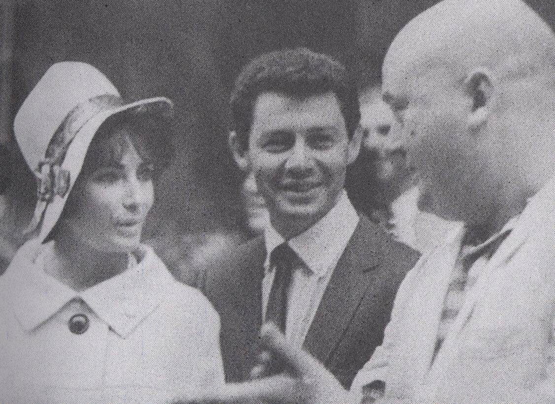 Моргунов и Элизабет Тейлор на Московском кинофестивале. 1965 г. Фото из книги "Весёлая троица".