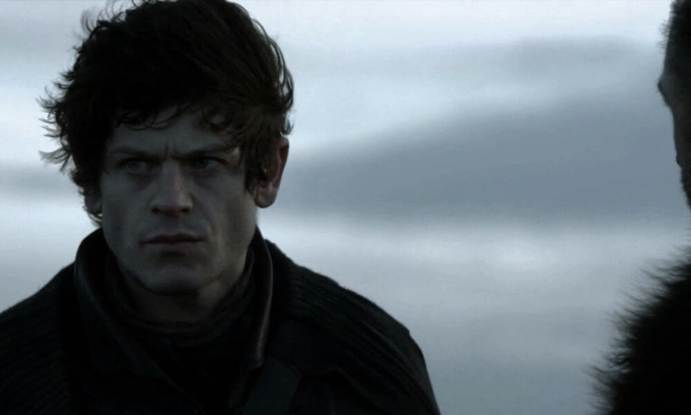 Твоё лицо, когда батя говорит, что ты бастард.