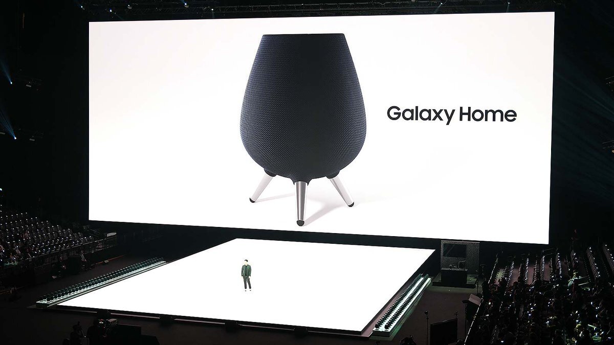 Спикер Samsung Galaxy Home, как показано на мероприятии Samsung Unpacked 2018 года.