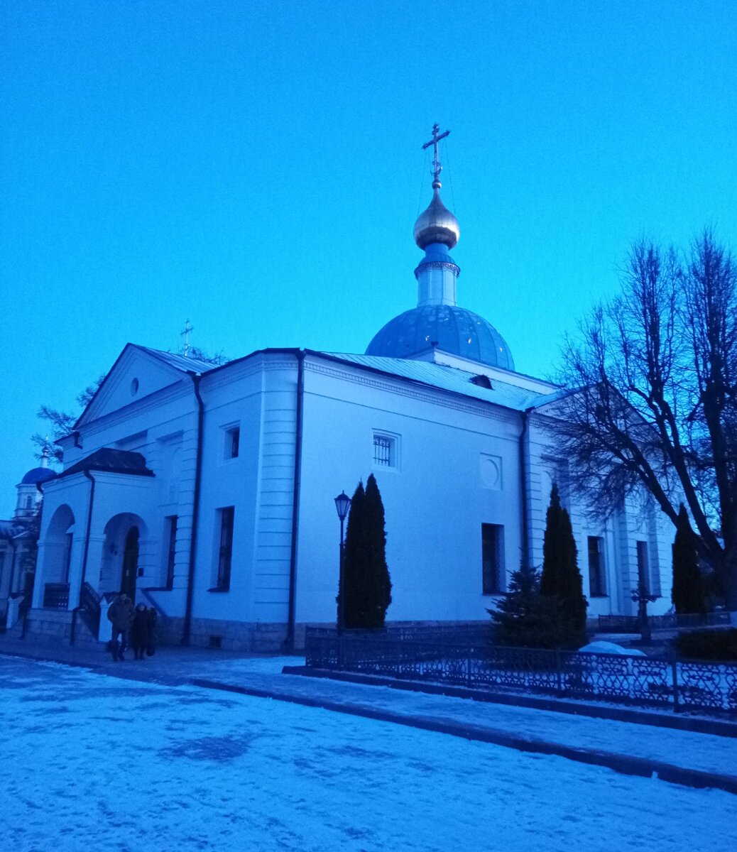 Зимний рассвет. Казанский храм