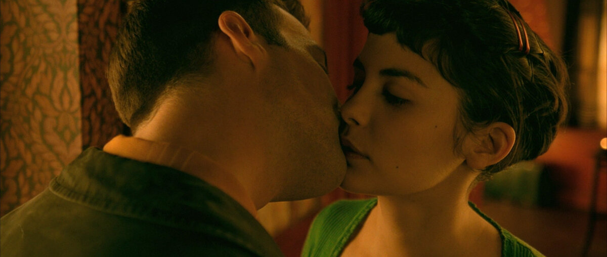 "Амели" 2001. Рейтинг КиноПоиска: 8: IMDb: 8,3.