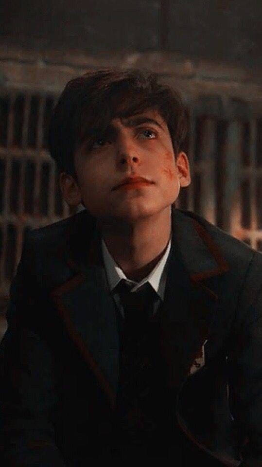 Номер пять (академия Амбрелла)