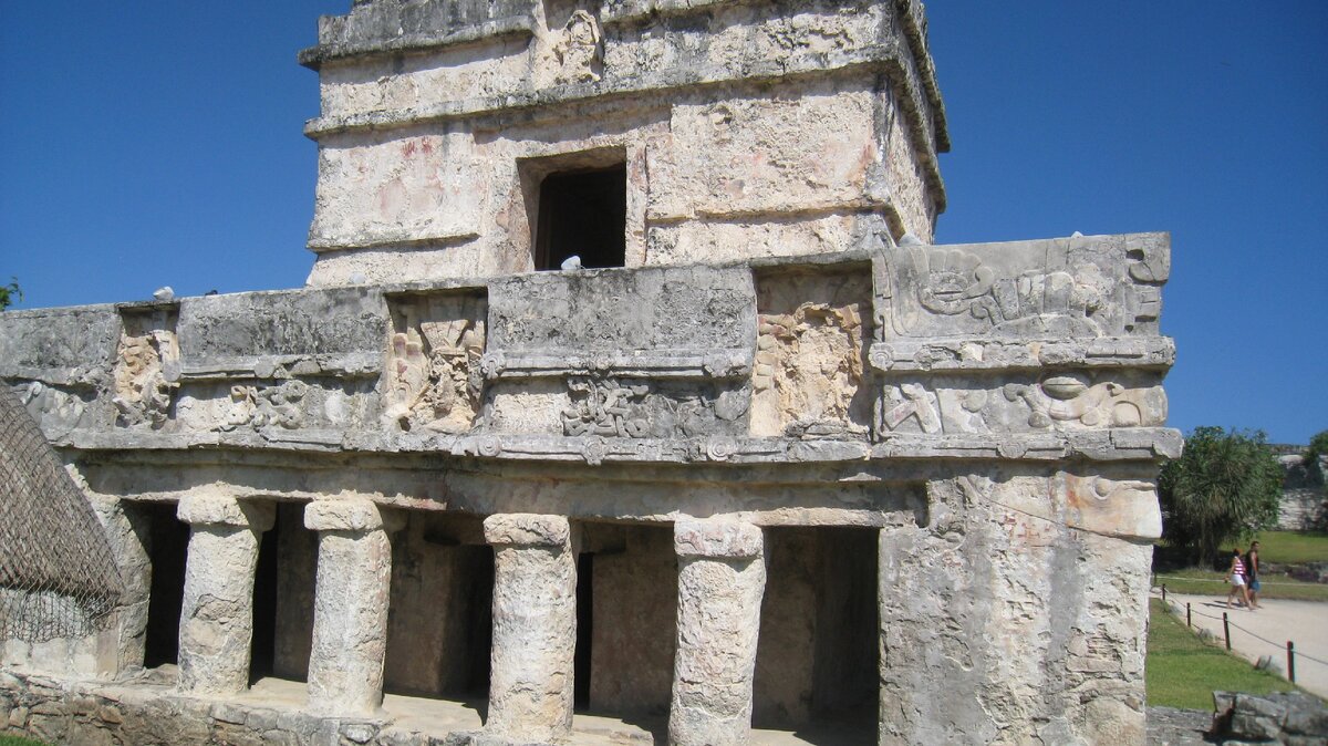 Строения племен Майя