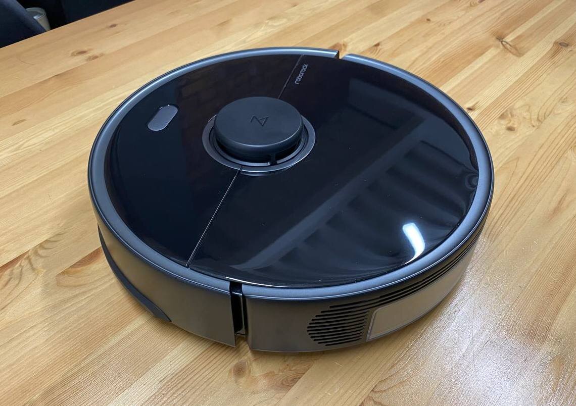 Пылесос роборок s5 max. Roborock s5 max box. робот-пылесос roborock s5 мах в быту.