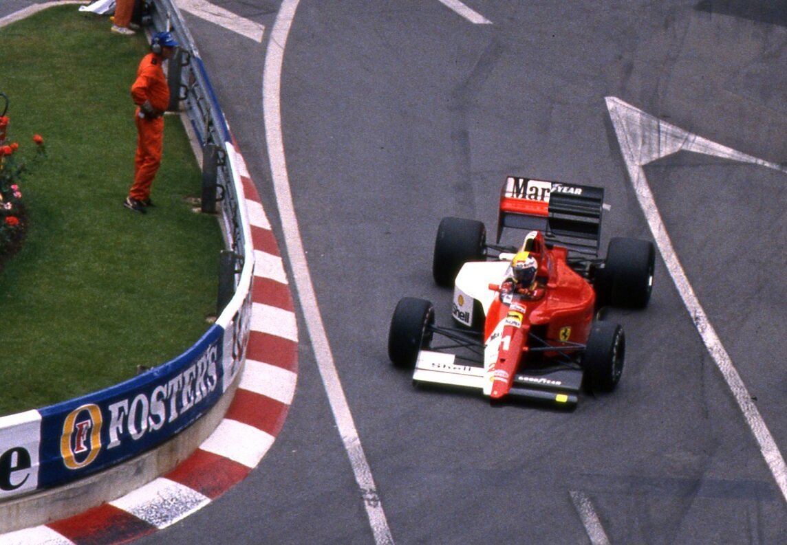 McLaren MP4/5B Honda vs Ferrari F1-90 (641): Сходства практически нет. Фото: Pinterest.ru