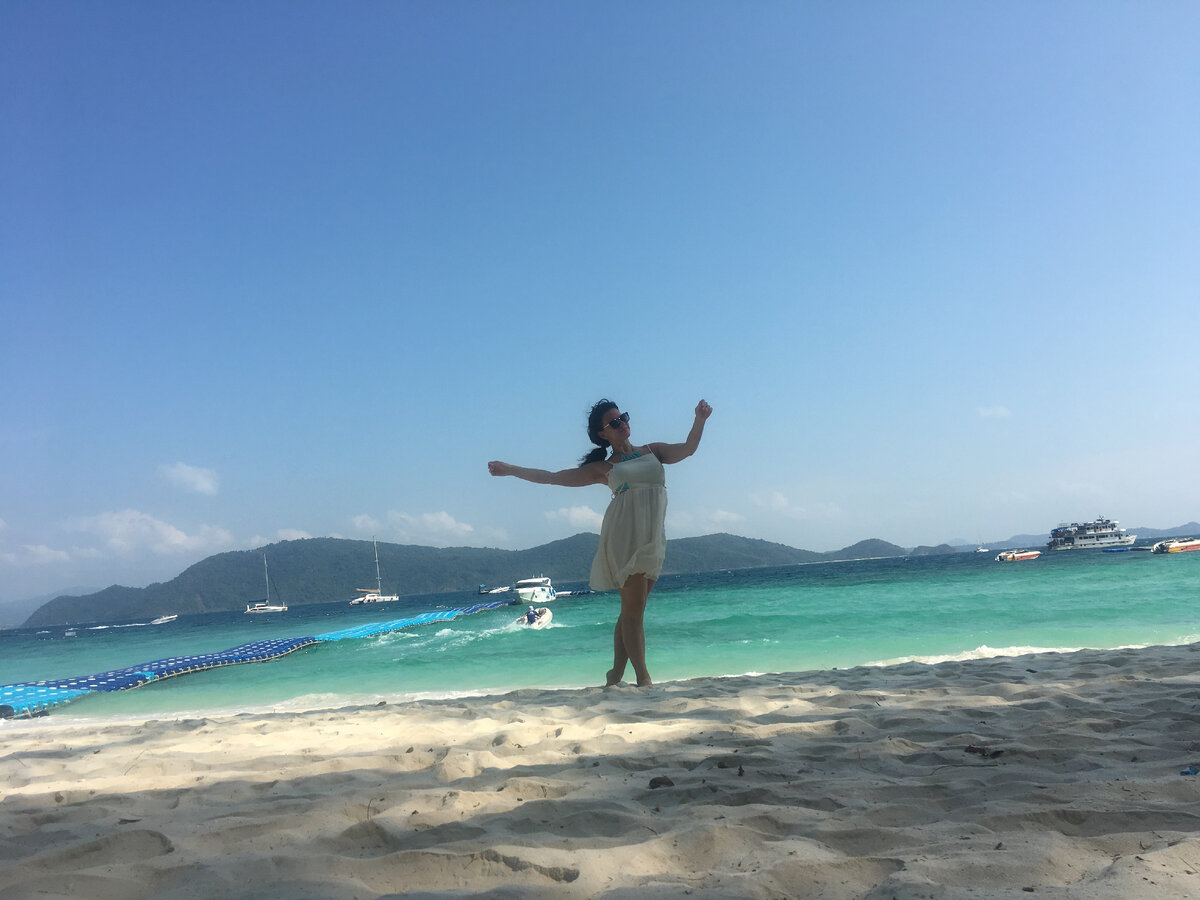 Я на острове в Тае, учусь верить в себя в полном одиночестве, примерно 5 лет назад.