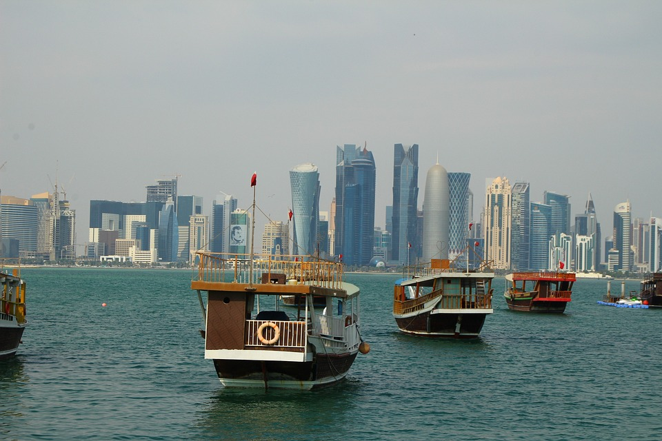 Катар смягчил ограничения для туристов, связанные с ЧМ-2022